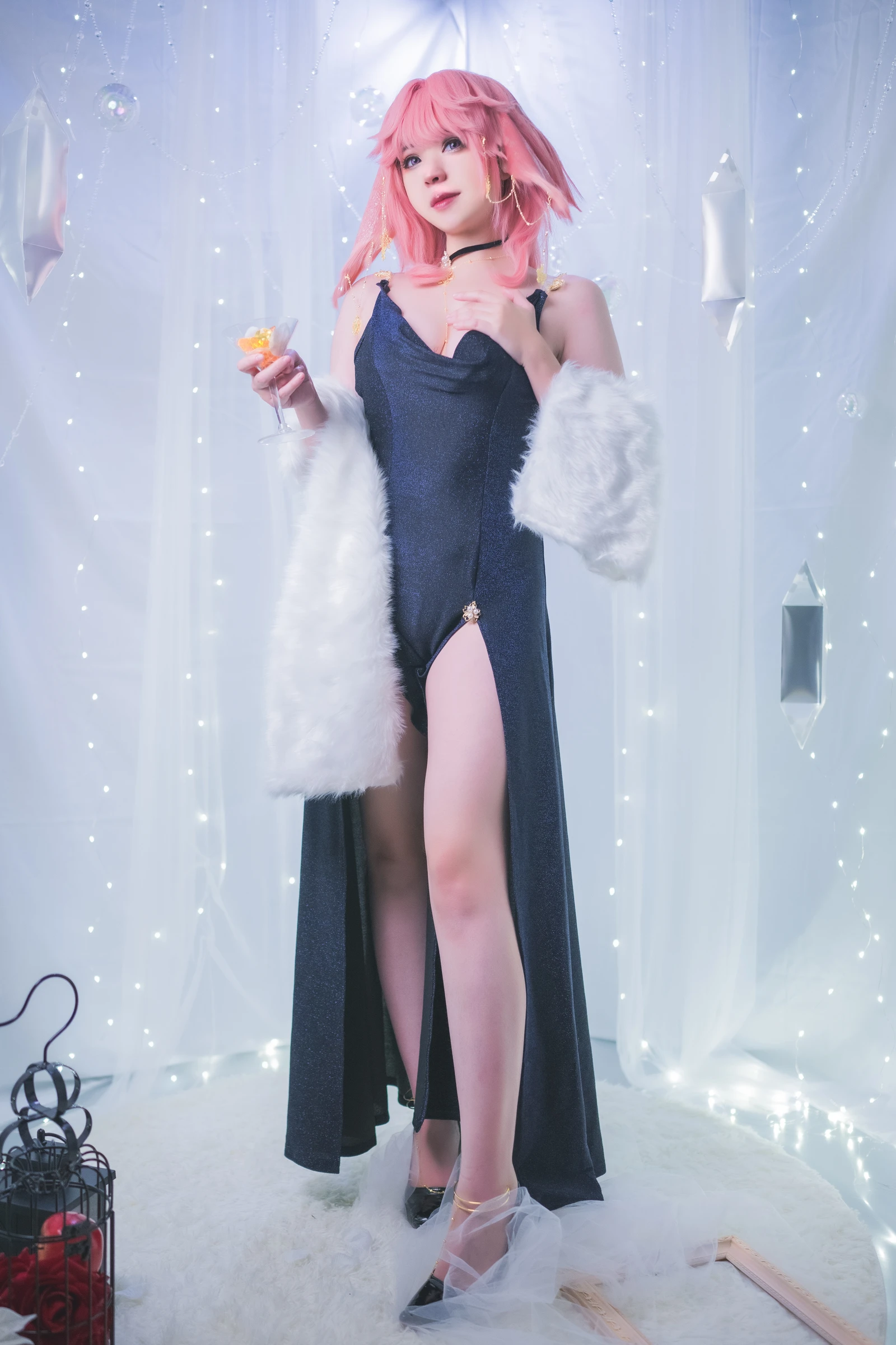 ae Miko Cocktail Dress美女动漫博主性感Cosplay写真Hatori Sama|柠檬皮美女写真